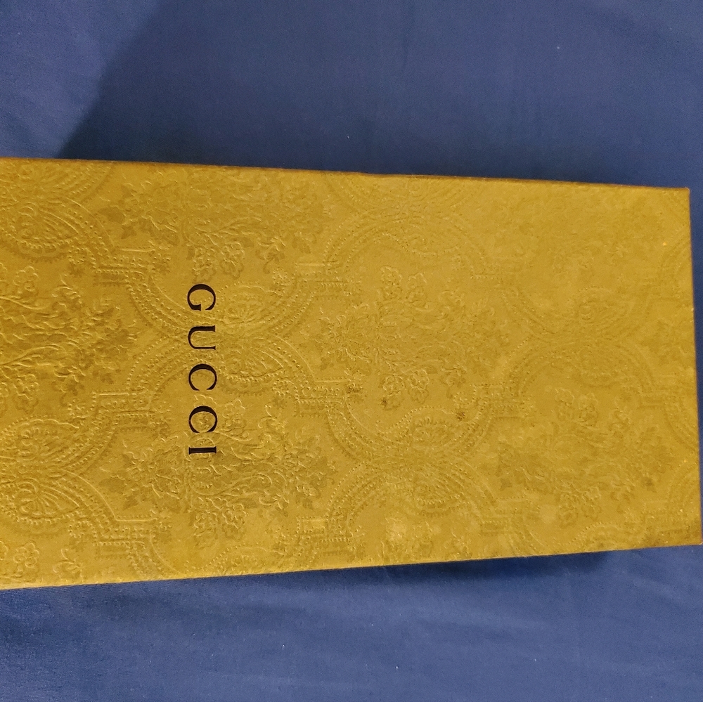 Gucci wallet